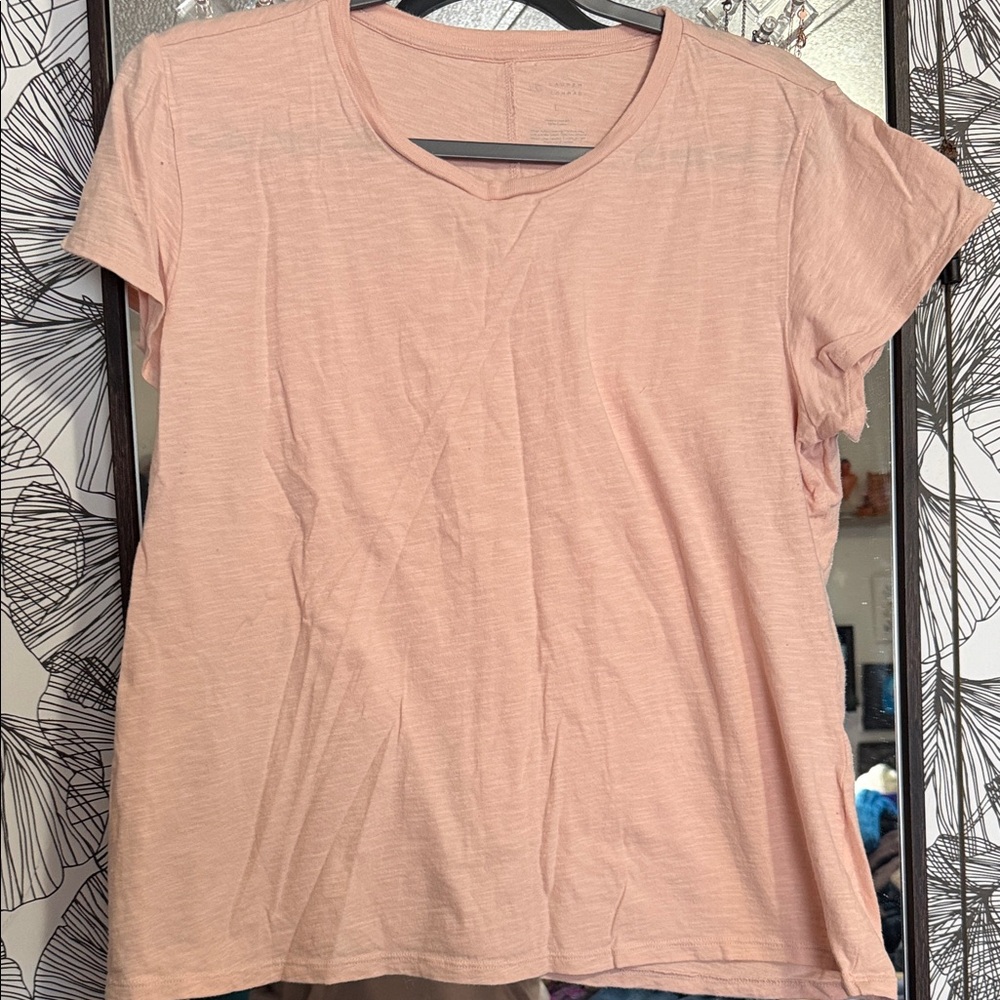 LC Lauren Conrad Dusty Rose CrewNeck Short Sleeve Tee